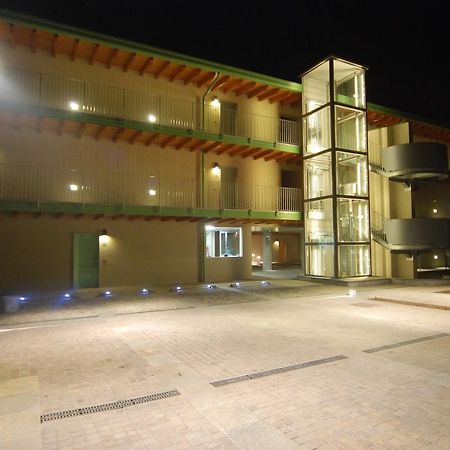 Bonate di Sopra Residence & Suites Solaf מראה חיצוני תמונה