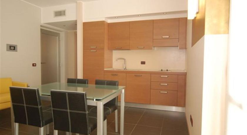 Bonate di Sopra Residence & Suites Solaf מראה חיצוני תמונה